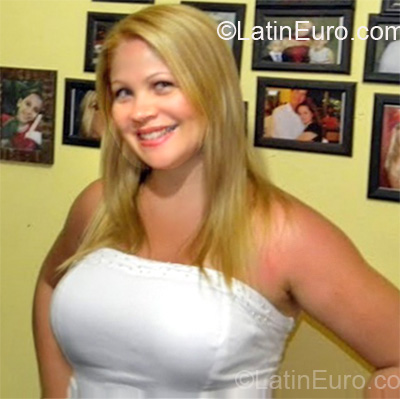 Date this young Brazil girl Bianca from Rio De Janeiro BR5064