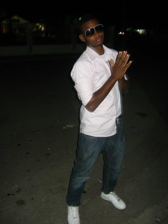 Date this funny Dominican Republic man Yefri from Santiago De Los Cavalleros DO7262