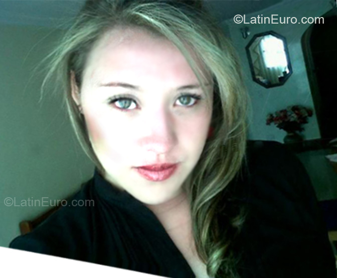 Date this passionate Colombia girl Yury from Bogota CO6841
