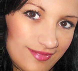 Date this hot Colombia girl Gloria from Bogota CO6985