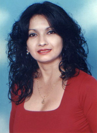 Date this stunning Ecuador girl ARACELY from Guayaquil EC102