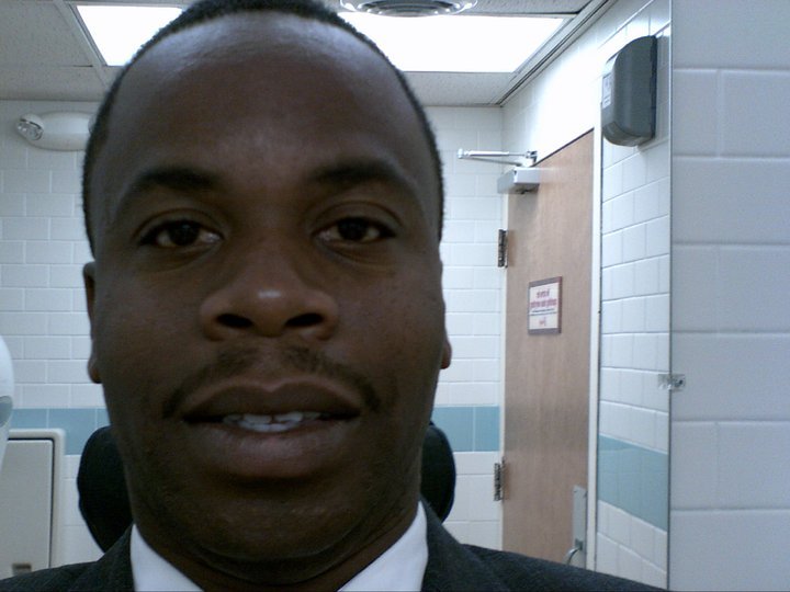 Date this young United States man Bueno from Philadelphia US9558