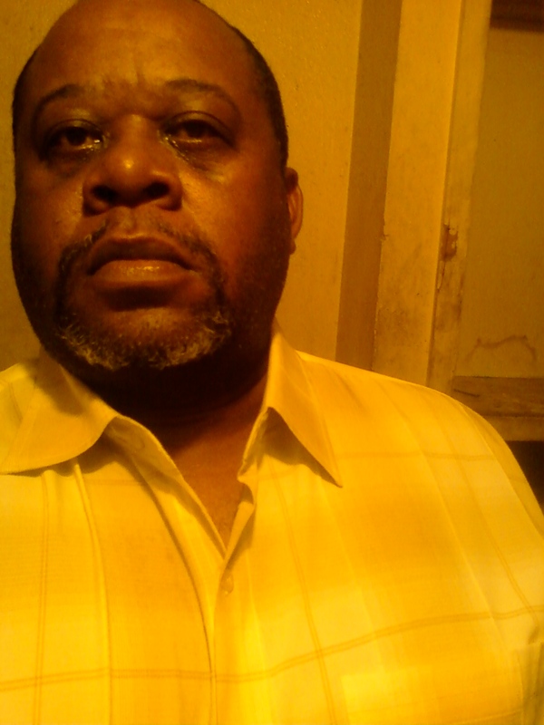 Date this attractive United States man Tee-toy from san antonio,tx US9572