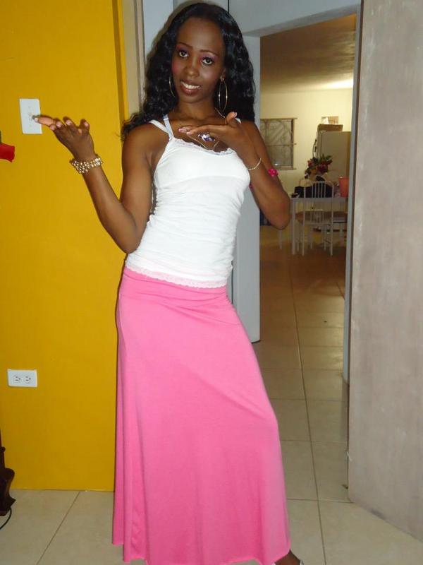 Date this attractive Jamaica girl Kenagay from Montego Bay JM240