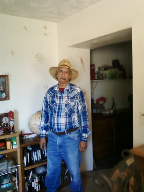 Date this passionate United States man Erceline from Centerville US9638