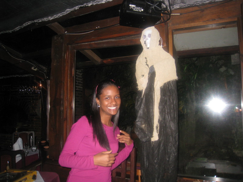 Date this charming Costa Rica girl Brenda from Santiago CR88
