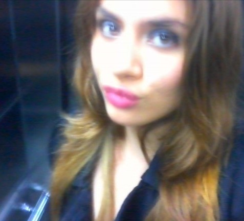 Date this georgeous Brazil girl Lacou from Uberlandia ES175