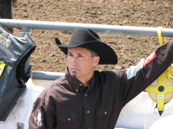 Date this stunning United States man Shaw from Newport Beach US9846