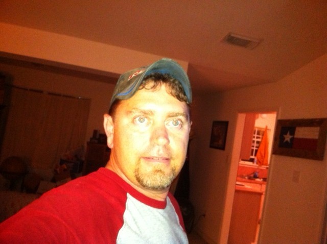 Date this fun United States man Jbblueyz from Spicewood US9906