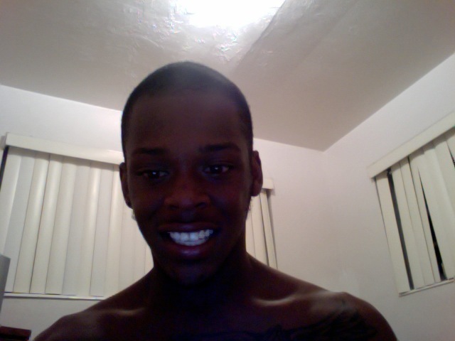 Date this happy United States man Tupeezick from Miami US9923