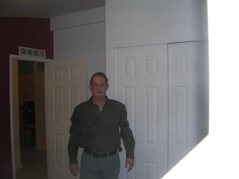 Date this nice looking United States man Visar08 from West Richland US9939