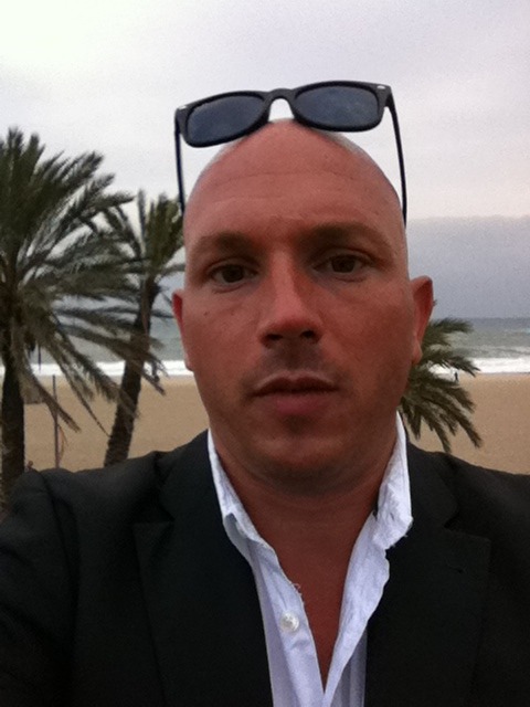 Date this happy Switzerland man Ad12am12 from Zuerich CH81