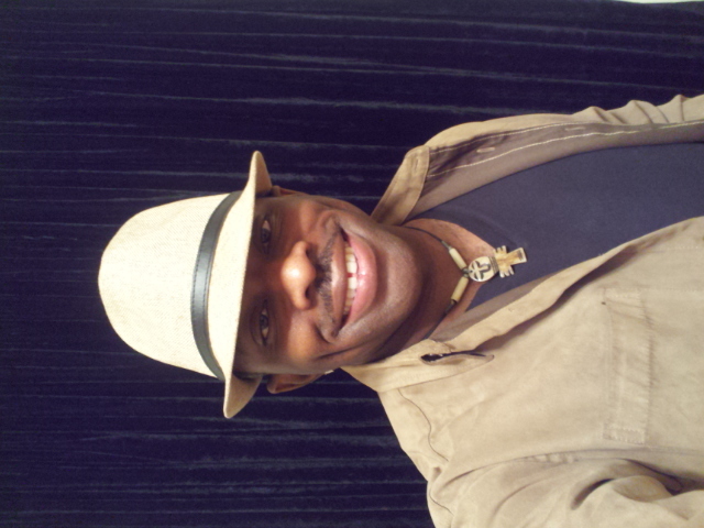 Date this happy United States man Latejazz from Columbus US10019