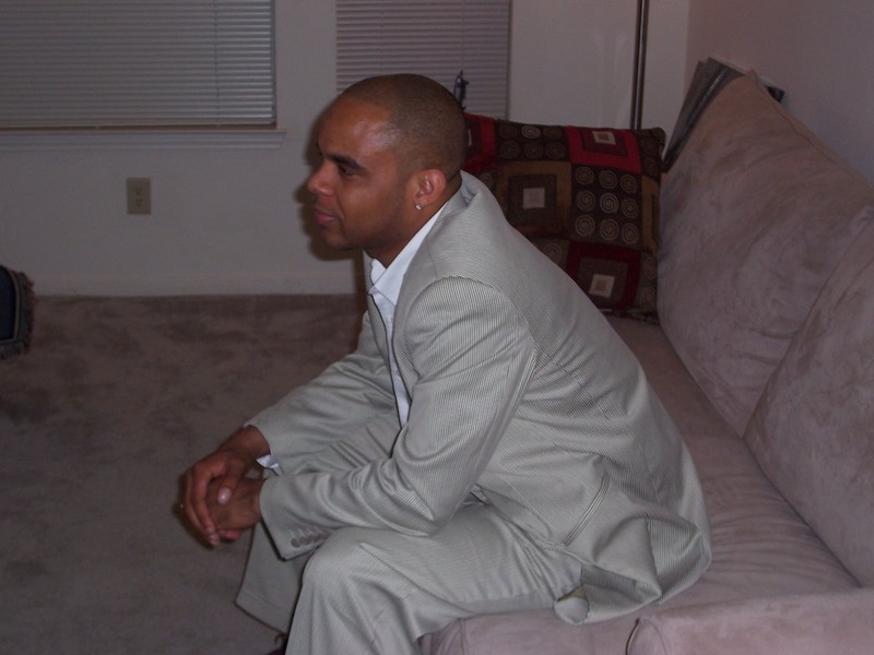 Date this happy United States man Quicksix25 from Birmingham US10093