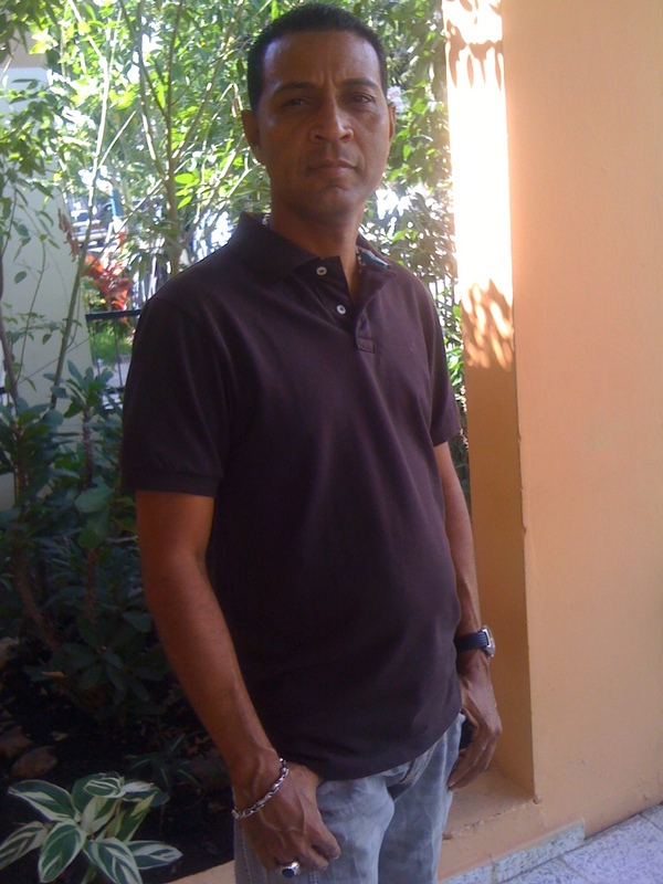 Date this voluptuous Dominican Republic man Neno from Santo Domingo DO7845