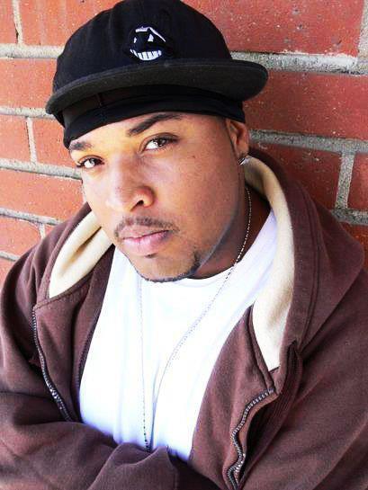 Date this young United States man Domonic Dunlap from Los Angeles US10106