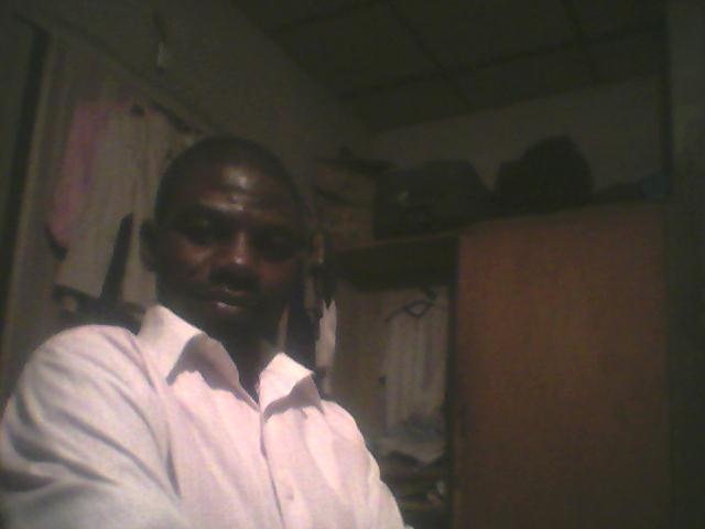 Date this stunning United Kingdom man Kingkam from London GB525