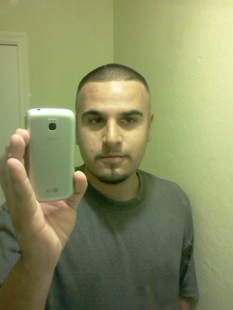 Date this funny United States man Esau from Phoenix US10202