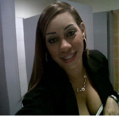 Date this nice looking Colombia girl JOHANNA from Cali CO7222