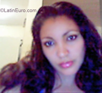 Date this fun Colombia girl Yicelt from Cali CO7264