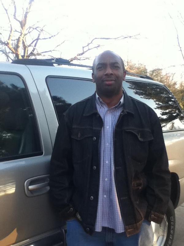 Date this happy United States man Charles from Tulsa US10335