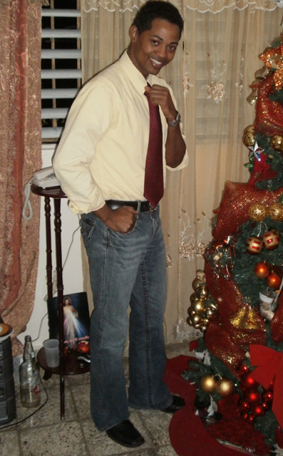 Date this athletic Dominican Republic man Cristoff from Santo Domingo DO8114