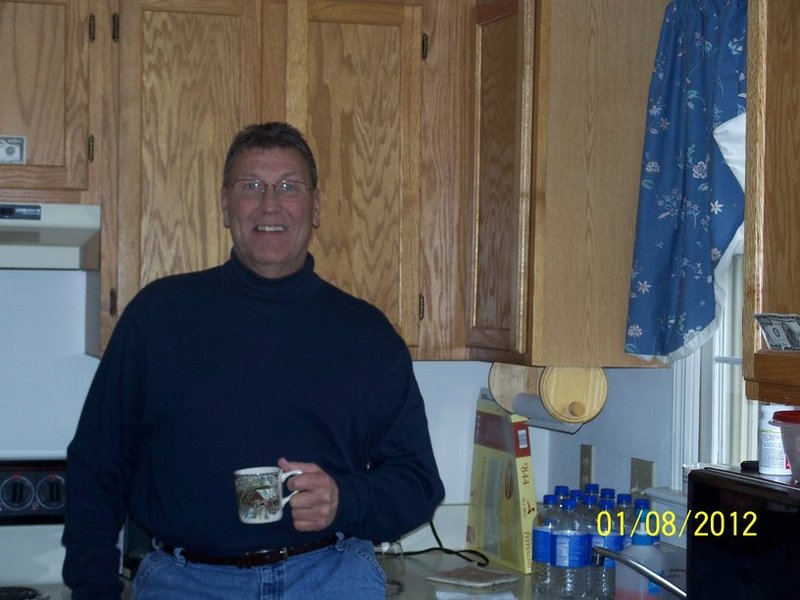 Date this nice looking United States man Steve from Chambersburg US10490