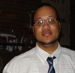 happy United States man Lawrence from Parkville US10644