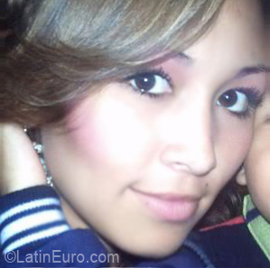 Date this good-looking Colombia girl Luz from Medellin CO7415
