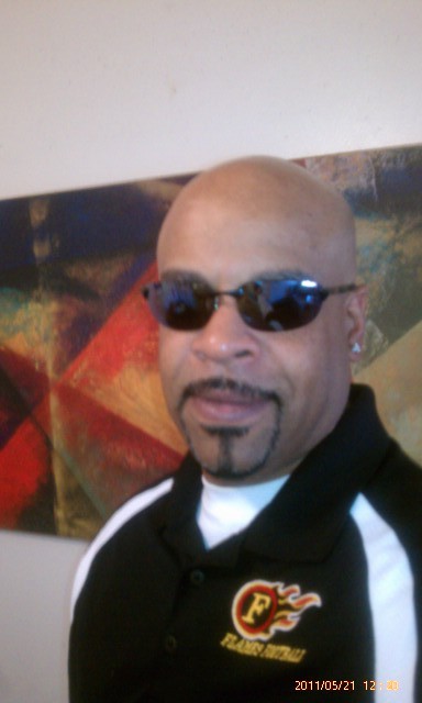 Date this passionate United States man Tre from Colorado Springs US10703