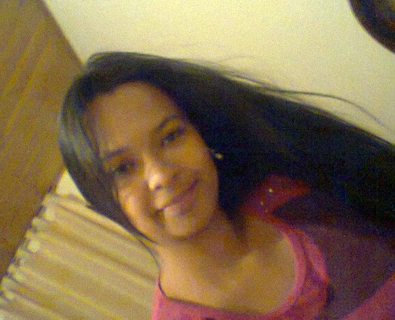 Date this nice looking Colombia girl Paola from Bogota CO7479