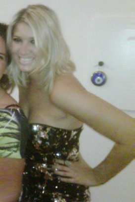 Date this good-looking Brazil girl Carla from Sao Paulo BR5859