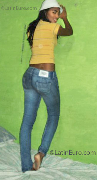 Date this foxy Colombia girl Maribel from Pereira CO7550