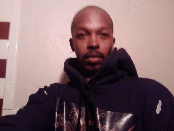 Date this tall United States man Tay1 from St.pete US10898