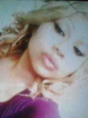 Date this charming United States girl Mia2010 from Vallejo US10929