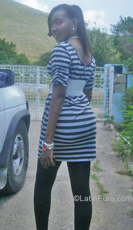 Date this georgeous Jamaica girl Tiffyan from Kingston JM314