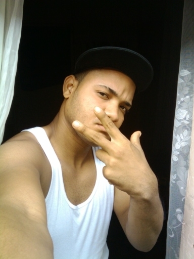 Date this pretty Dominican Republic man Alex from Santo Domingo DO8676