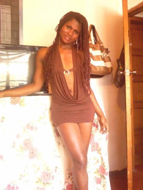 Date this delightful France girl Aurora from santo domingo DO8688