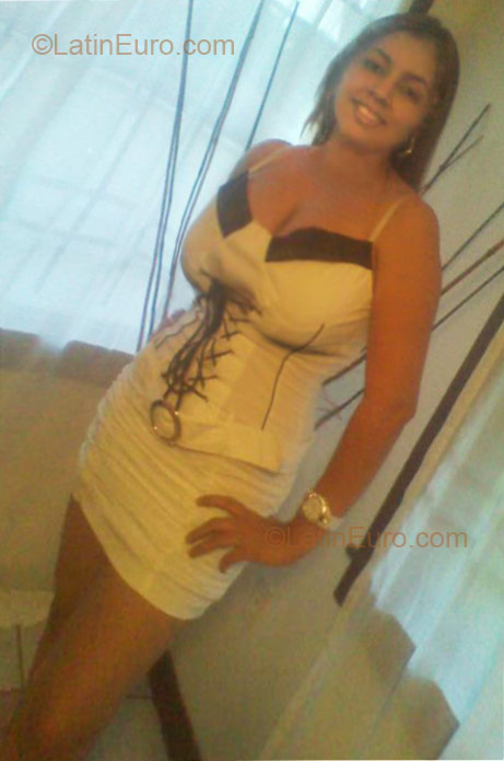 Date this fun Honduras girl Melissa from San Pedro Sula HN366