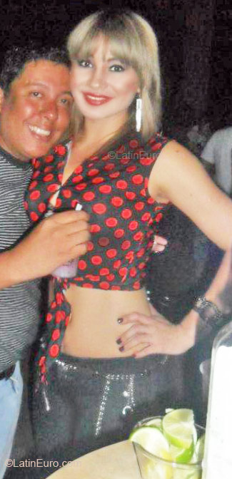 Date this hard body Panama girl Angelica from Panama City PA131