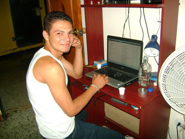 Date this charming Colombia man Luis alfonso from Tulua CO7864