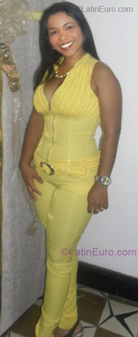 Date this exotic Colombia girl Katherine from Barranquilla CO7948