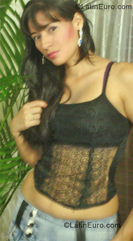 Date this exotic Colombia girl Alemar from Medellin CO7955
