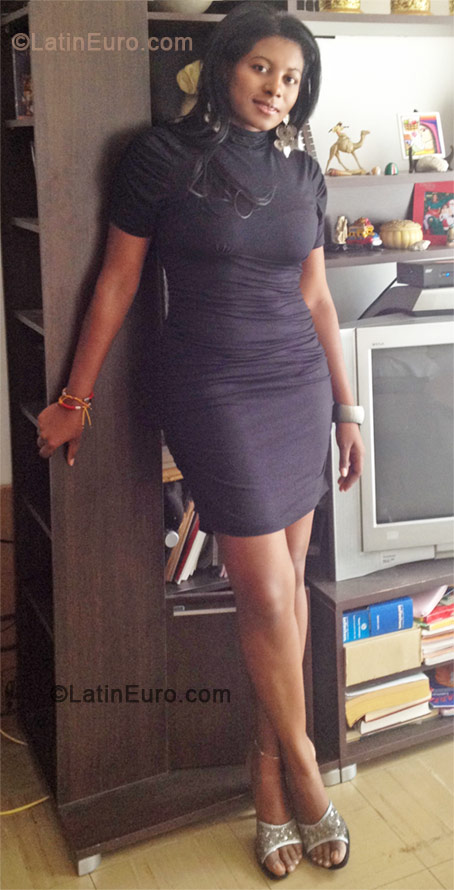 Date this athletic Mexico girl Yoss from Mexico City MX587