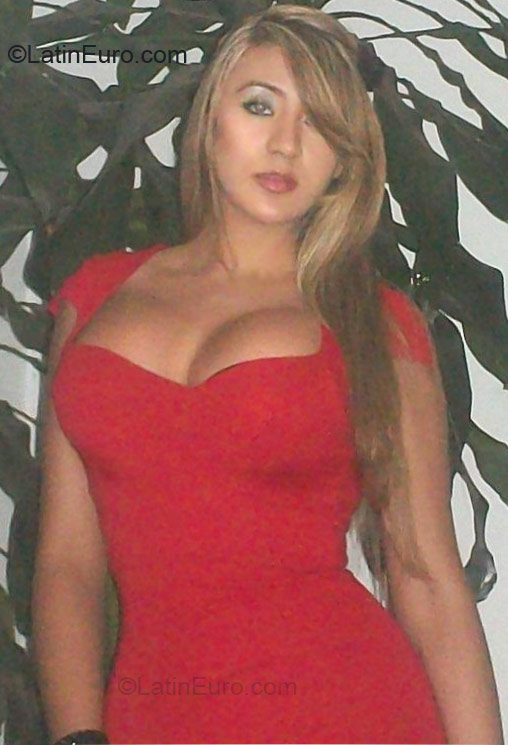 Date this beautiful Colombia girl Leidy from Medellin CO7969