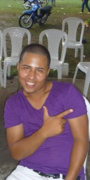 Date this foxy Colombia man Andres from Cali CO8023