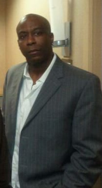 Date this cute United States man Derrick from Los Angeles US11387