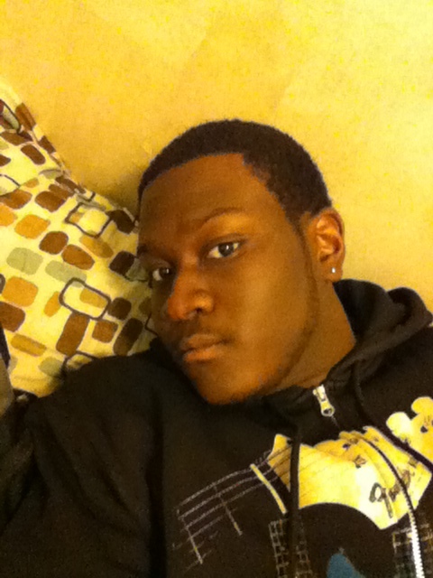 Date this pretty United States man John from New York US11412