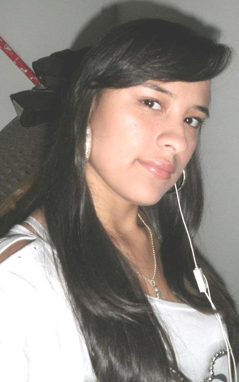 Date this young Colombia girl Alexandra from Pereira CO8087
