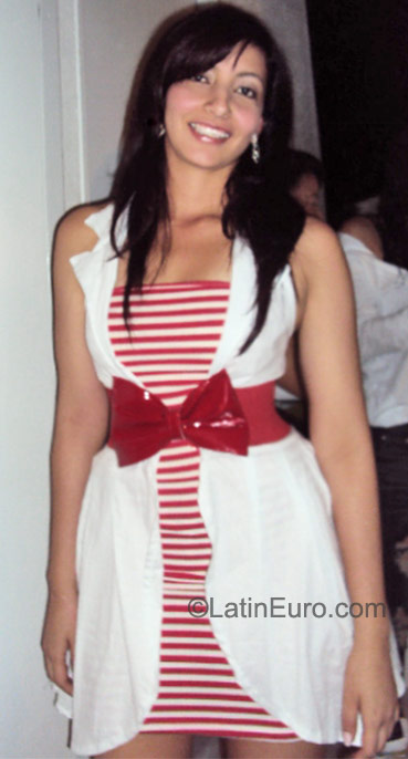 Date this fun Colombia girl Ana carolina from Medellin CO8088